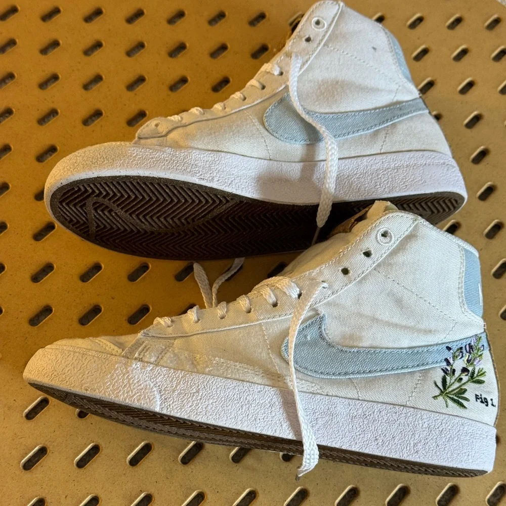 Nike Sneakers‎ Womens Size 6 Blazer Mid '77 SE in Indigo 2021 DC9265- 100